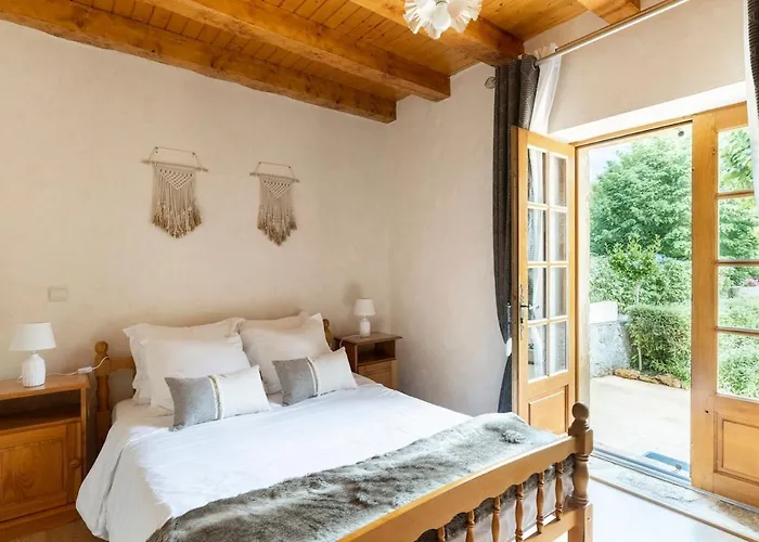 Chez Lilly Dom wakacyjny Frayssinet-le-Gélat