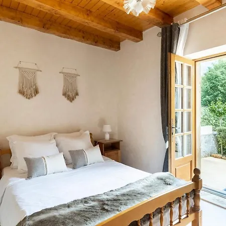 Chez Lilly Holiday home Frayssinet-le-Gelat
